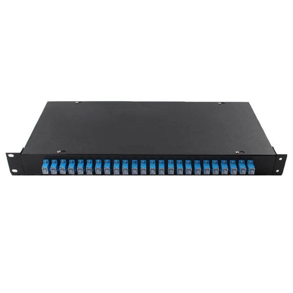 How to indicate grounding when cable trays are used 