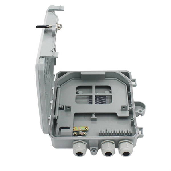 Low-noise fiber optic distribution box for field operations