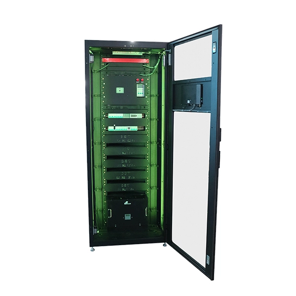 Fiber Optic Cable Junction Box Two Inlets Two Outlets 