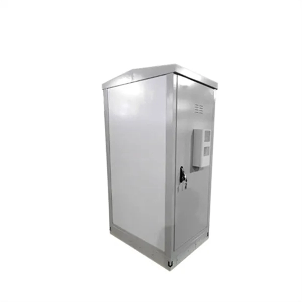 How to secure a waterproof electrical distribution box