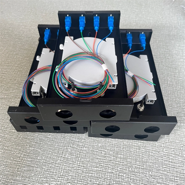 Low-voltage busbar trunking delivery
